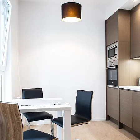 Comfort 343 * Warsaw